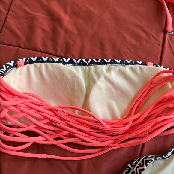 Bikini EUC - Picture 3 of 3